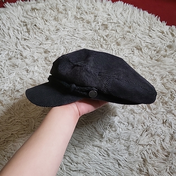 *SOLD* Urban Outfitters Black Corduroy Newsboy Cap The Ringo Cap Retro Hat - Picture 5 of 11